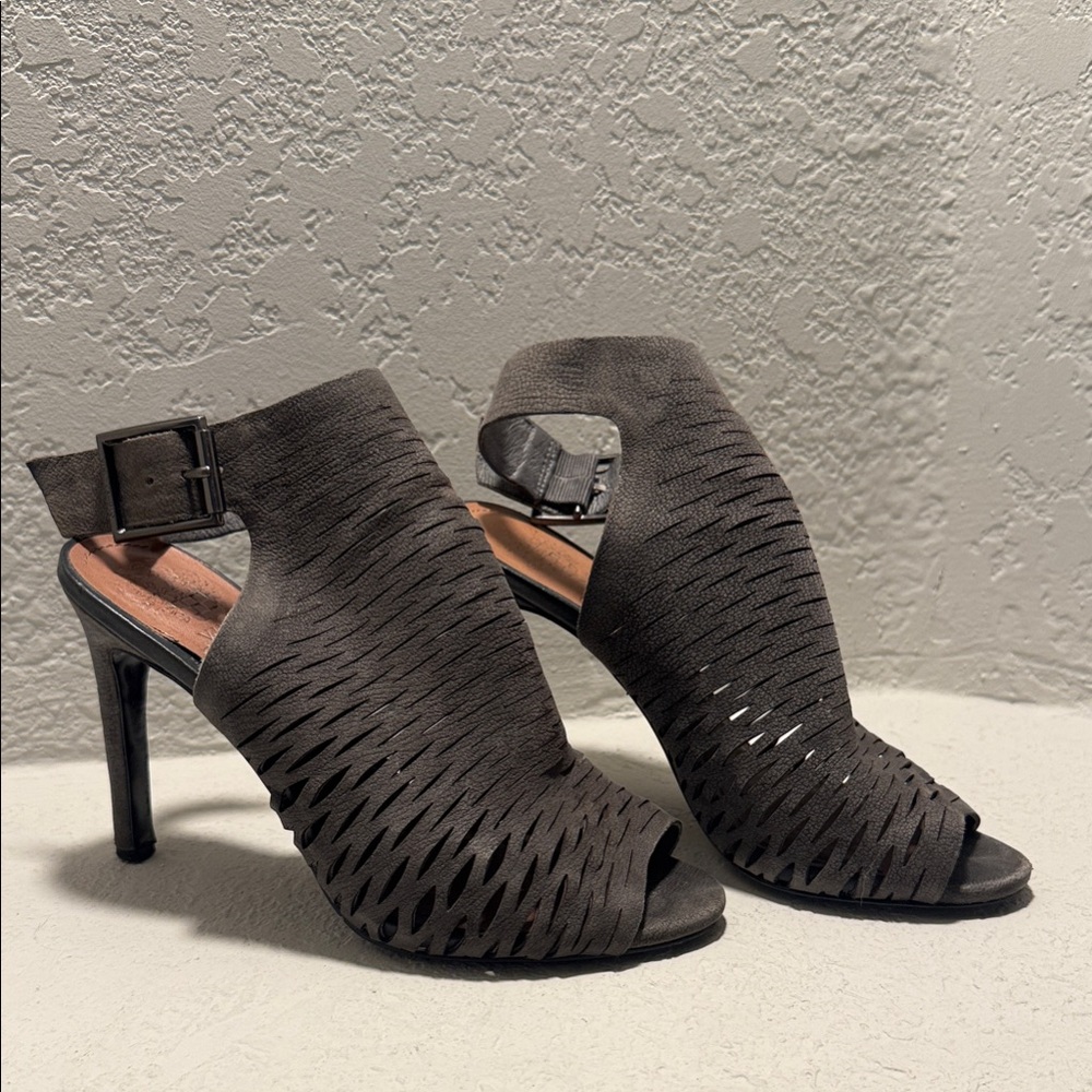 Vince Camuto Gray Suede Heels